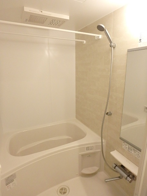 ��ʌ��������܎s�����擌��{�S���ڂ̃}���V�����̃o�X