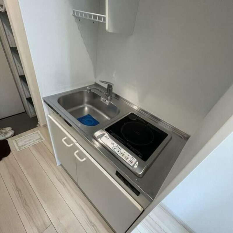 ��ʌ��������܎s�����扺�����Q���ڂ̃A�p�[�g�̃L�b�`��