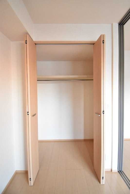 ��ʌ������s�����̃A�p�[�g�̎��[