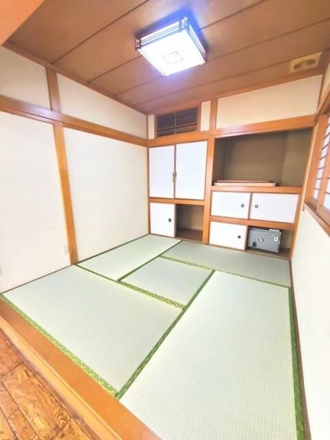 ��ʌ�����s�˒˓��Q���ڂ̃}���V�����̂��̑�