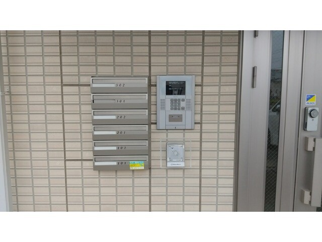 ��ʌ��z�J�s���C�N�^�E���P���ڂ̃A�p�[�g�̂��̑�