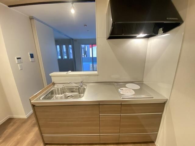 ��ʌ��������܎s�Y�a�撇���S���ڂ̃A�p�[�g�̃L�b�`��