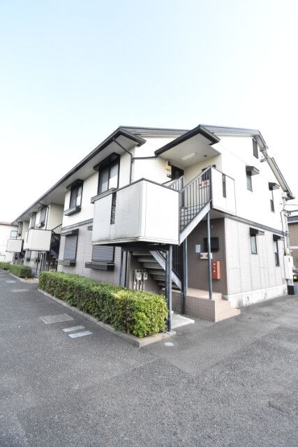 ��ʌ��������܎s����厚���V�n2002�̃A�p�[�g�̌����O��