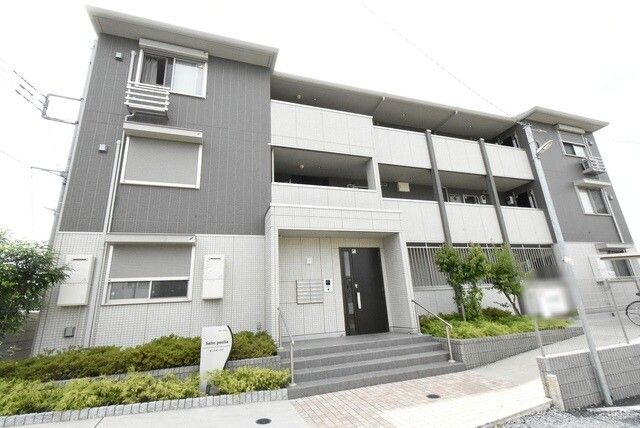 ��ʌ��������܎s����O���U����1415-1�̃A�p�[�g�̌����O��