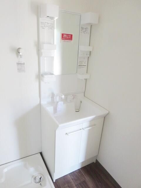 ��ʌ�����s�厚�ؑ]�C�̃A�p�[�g�̐��ʏ�