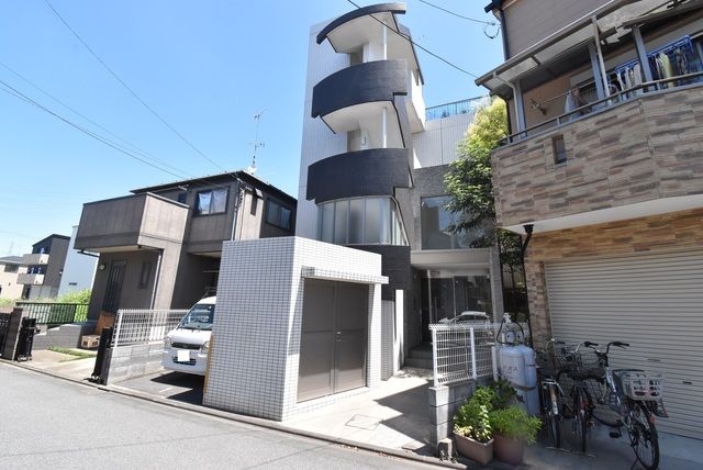 ��ʌ�����s�厚��1818-2�̃}���V�����̌����O��