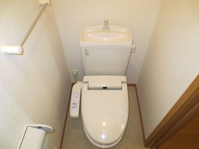 ��ʌ��k�����S�ɓޒ����h��S���ڂ̃A�p�[�g�̃g�C��