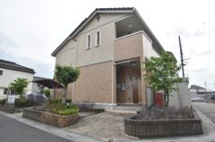 ��ʌ�����s�厚����2002-35�̃A�p�[�g�̌����O��