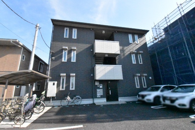 ��ʌ��z�J�s���C�N�^�E���Q���ڂ̃A�p�[�g�̌����O��