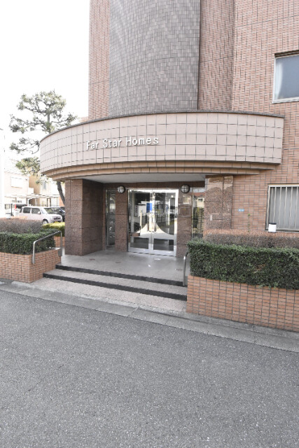 ��ʌ��n�s�ђ��T���ڂ̃}���V�����̃G���g�����X