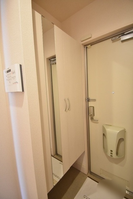 ��ʌ��������܎s����厚����{���̃A�p�[�g�̌���