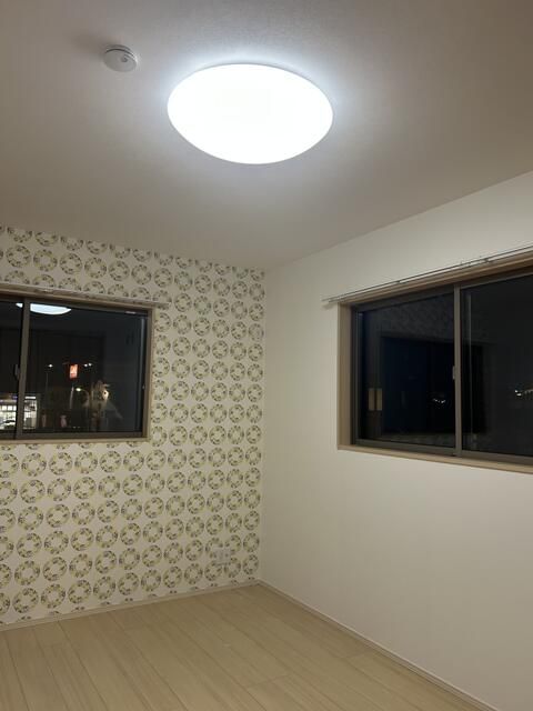 ��ʌ��@�c�s���V�h�U���ڂ̈�ˌ��Ă̂��̑������E�X�y�[�X