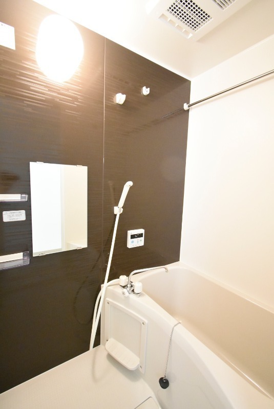 ��ʌ��������܎s�������a�c���P���ڂ̃A�p�[�g�̃o�X