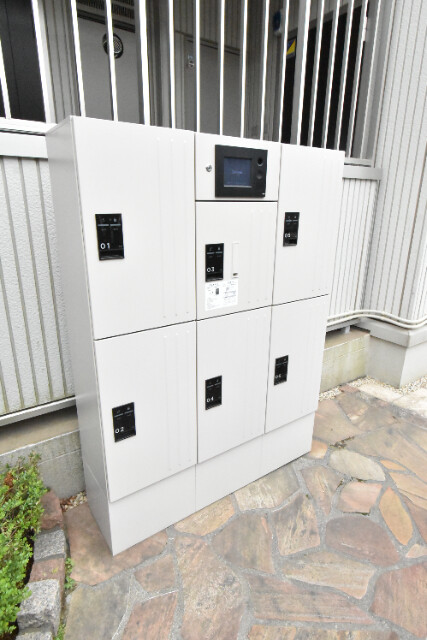 ��ʌ��z�J�s���C�N�^�E���V���ڂ̃A�p�[�g�̂��̑�