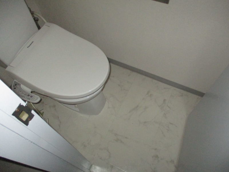 ��ʌ��������܎s��{��x�̓����Q���ڂ̃}���V�����̃g�C��