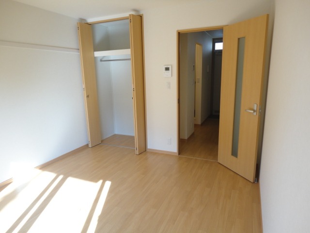 ��ʌ��������܎s��{�捂�@���P���ڂ̃A�p�[�g�̋��ԁE���r���O