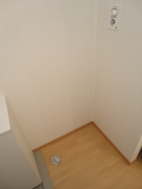 ��ʌ��������܎s��{�捂�@���P���ڂ̃A�p�[�g�̂��̑��ݔ�