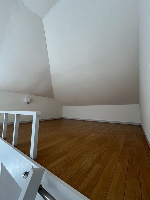 ��ʌ���z�s�厚���Ԃ̃A�p�[�g�̂��̑������E�X�y�[�X