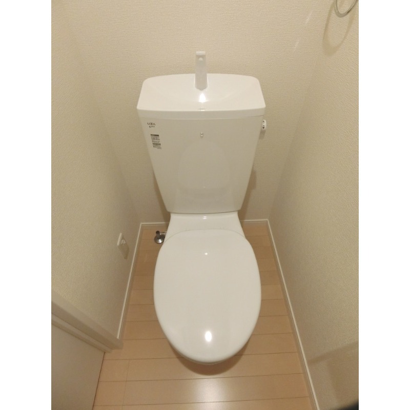 ��ʌ�����s�����R���ڂ̃A�p�[�g�̃g�C��