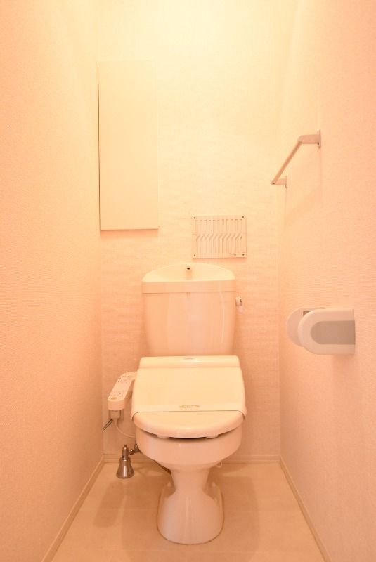 ��ʌ�����s�씵���J�Q���ڂ̃A�p�[�g�̃g�C��