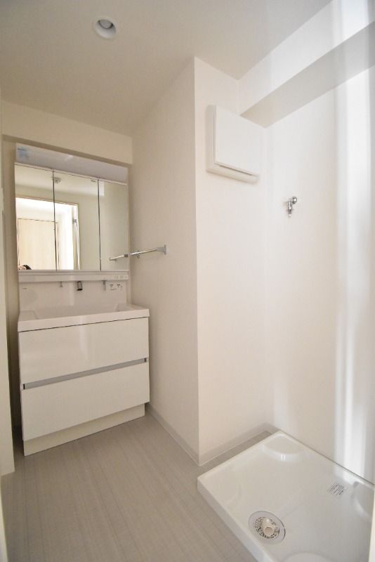 ��ʌ��������܎s��{����ؒ��P���ڂ̃}���V�����̐��ʏ�