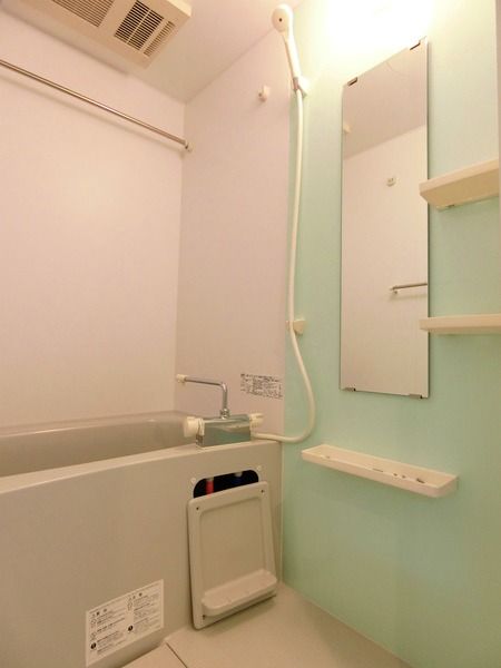 ��ʌ������s�����T���ڂ̃}���V�����̃o�X